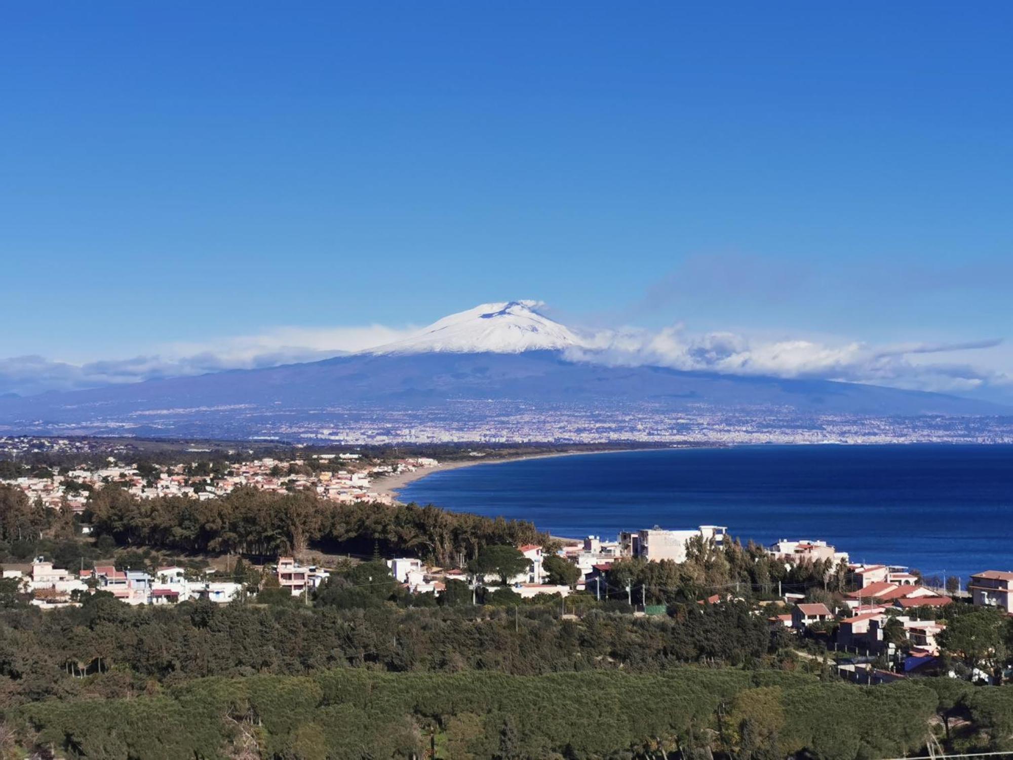 Appartamento Albahouse Aeroporto di Catania Fontana Rossa Esterno foto