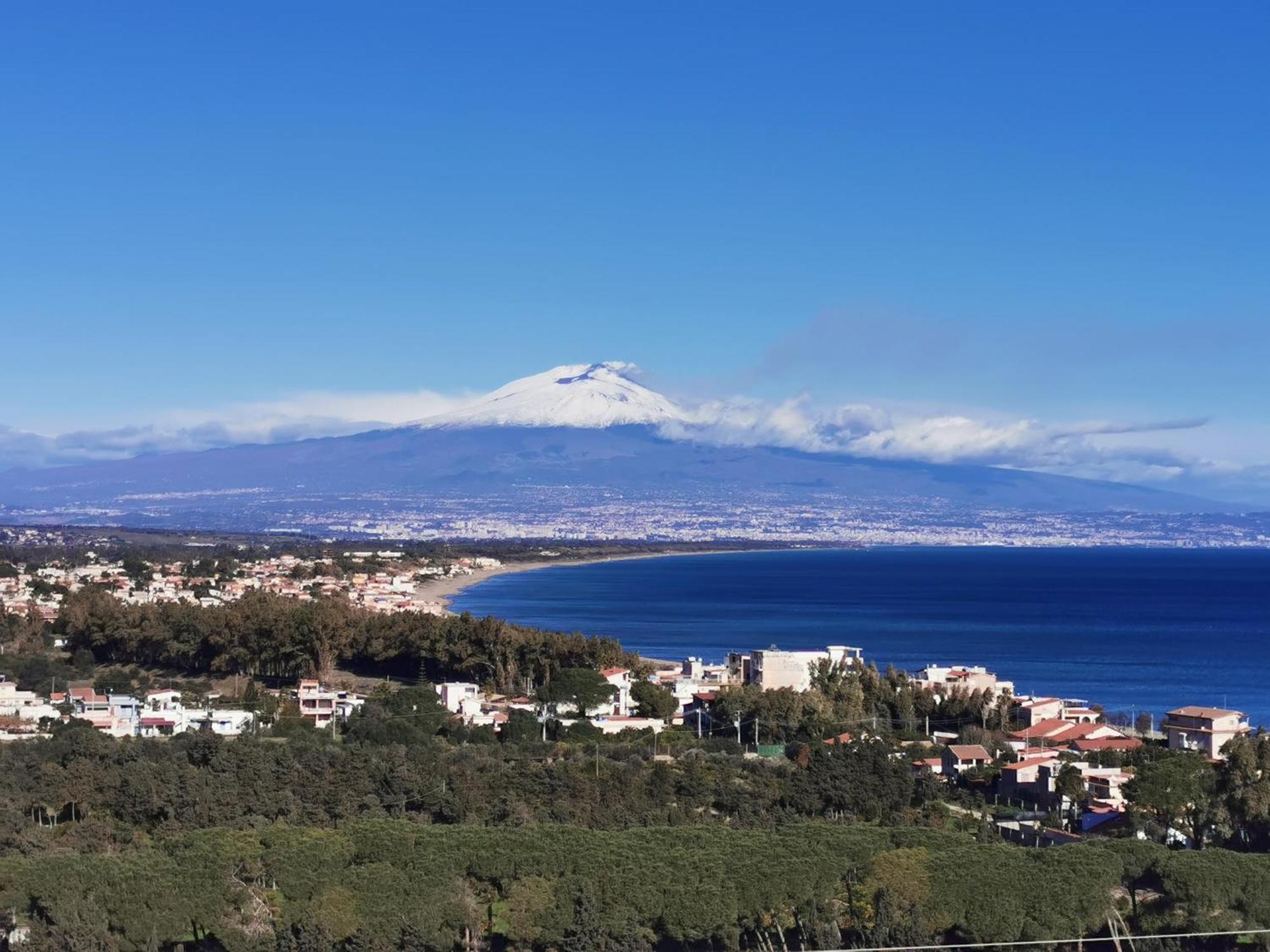 Appartamento Albahouse Aeroporto di Catania Fontana Rossa Esterno foto